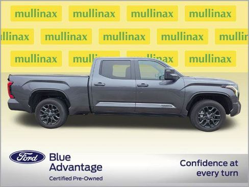 Used 2025 Toyota Tundra Platinum AWD/4WD image 2