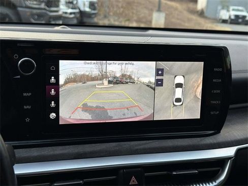 Used 2022 Kia K5 EX w/ EX Premium Package image 10