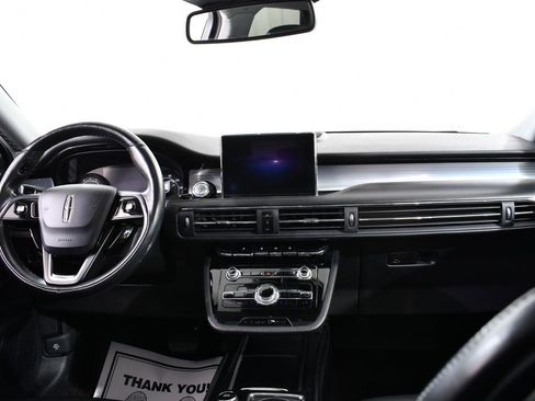 Used 2022 Lincoln Corsair AWD w/ Premium Package image 7