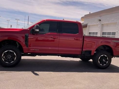 Used 2026 Ford F350 Platinum w/ Tremor Off-Road Package AWD/4WD image 6