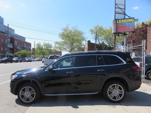 Used 2020 Mercedes-Benz GLS 450 4MATIC image 7