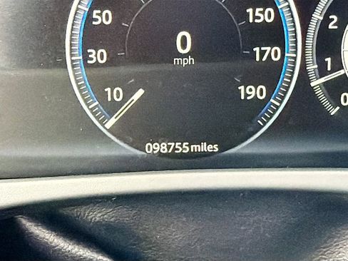 Used 2018 Jaguar F-PACE Portfolio image 41