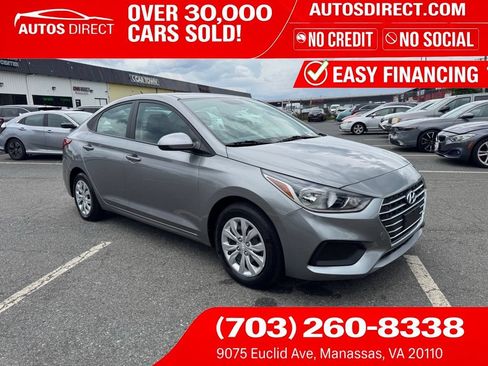 Used 2022 Hyundai Accent SE FWD image 1