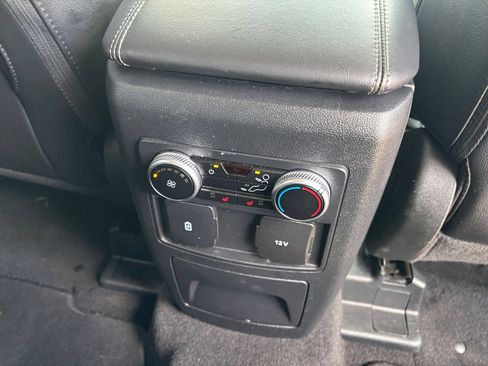 Used 2024 Ford Explorer Limited RWD image 25