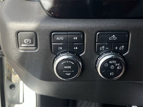 Used 2023 GMC Sierra 1500 Elevation w/ X31 Off-Road Package image 21