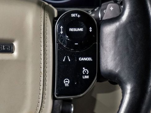 Used 2021 Land Rover Range Rover P525 Westminster Edition image 18