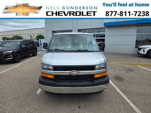 Used 2014 Chevrolet Express 1500 LT w/ LT Preferred Equipment Group AWD/4WD image 2