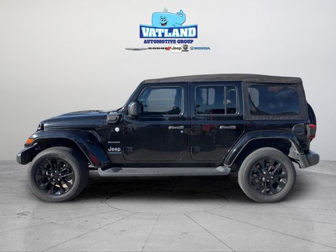 Certified 2023 Jeep Wrangler Unlimited Sahara image 6