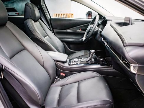 Used 2025 MAZDA CX-30 AWD 2.5 S w/ Preferred Package image 16