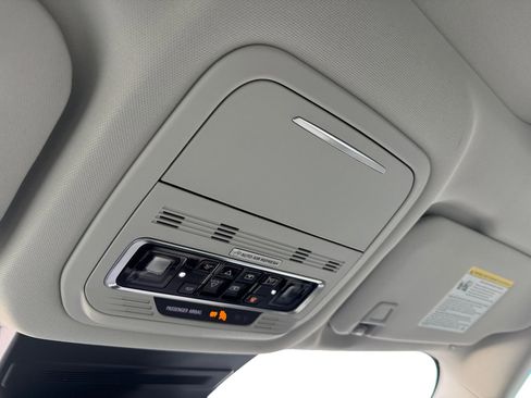 New 2026 Lincoln Nautilus Premier w/ Equipment Group 102A image 18