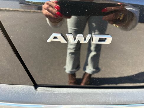 Used 2023 Cadillac XT5 Luxury image 37