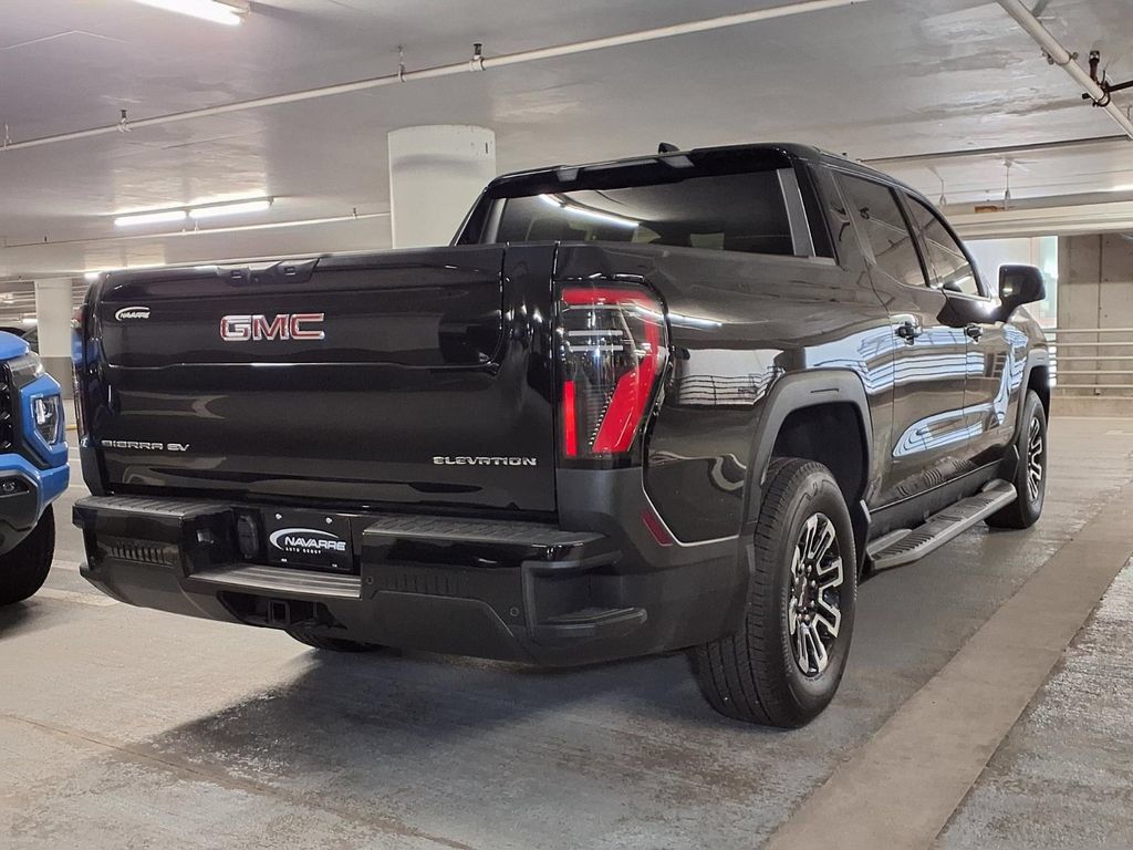 Used 2026 GMC Sierra EV Elevation AWD/4WD image 8