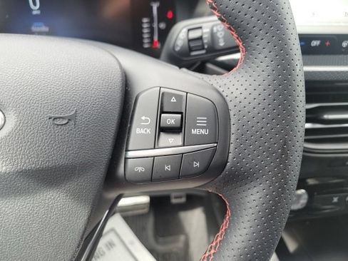 Used 2024 Ford Escape ST-Line w/ Tech Pack #1 AWD/4WD image 29