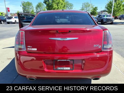 Used 2014 Chrysler 300 S AWD/4WD image 10