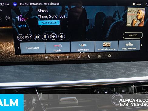 Used 2025 INFINITI QX80 Sensory image 35