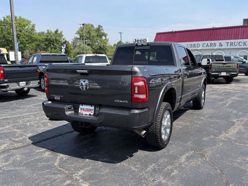 Used 2019 RAM 2500 Limited AWD/4WD image 2