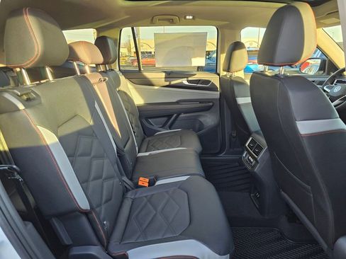 New 2026 Volkswagen Atlas Peak Edition AWD/4WD image 12