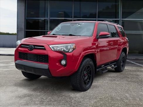 Used 2020 Toyota 4Runner TRD Off-Road Premium w/ Moonroof Package AWD/4WD image 6