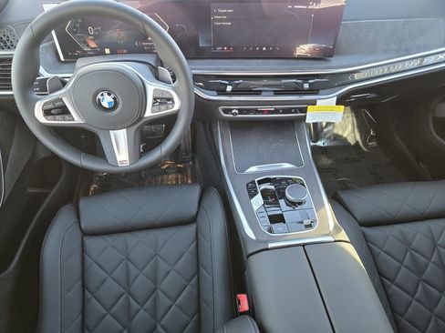 New 2026 BMW X7 xDrive40i w/ M Sport Package image 27