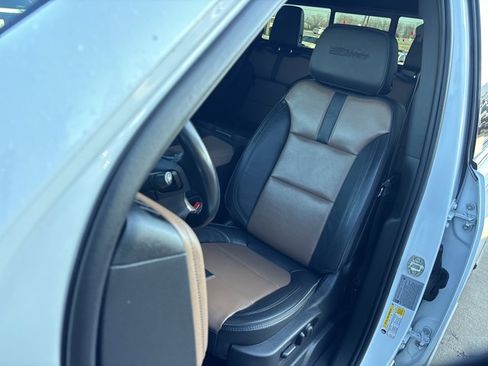 Used 2023 Chevrolet Silverado 3500 High Country w/ Z71 Off-Road Package image 26