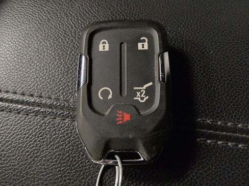 Used 2019 GMC Terrain SLT w/ Preferred Package FWD image 32