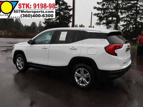 Used 2020 GMC Terrain SLE image 6