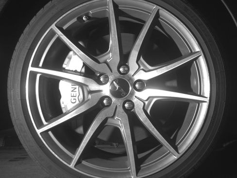 Used 2025 Genesis G70 2.5T image 13