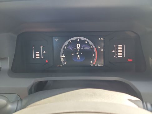 Certified 2025 Toyota Tacoma SR5 image 31