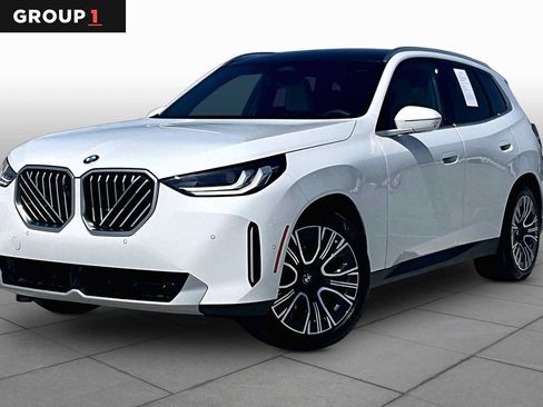 Used 2025 BMW X3 xDrive30i w/ Premium Package AWD/4WD image 1