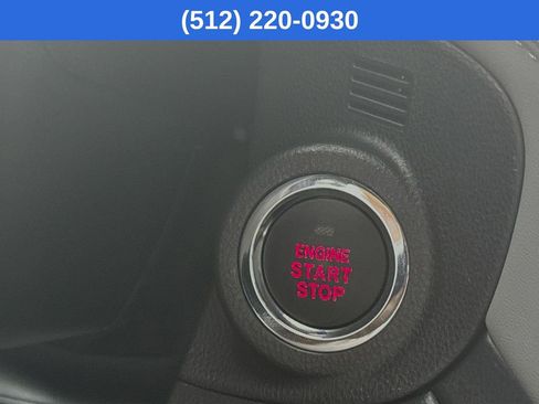 Used 2025 Subaru Outback Premium image 19