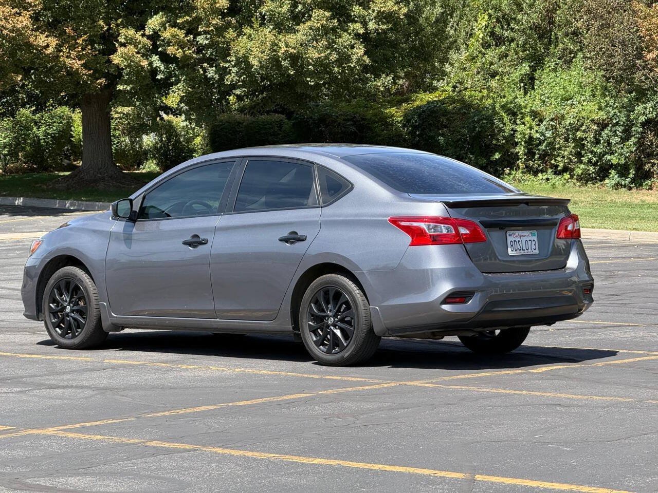 Used 2018 Nissan Sentra S w/ S Midnight Style Package FWD image 3