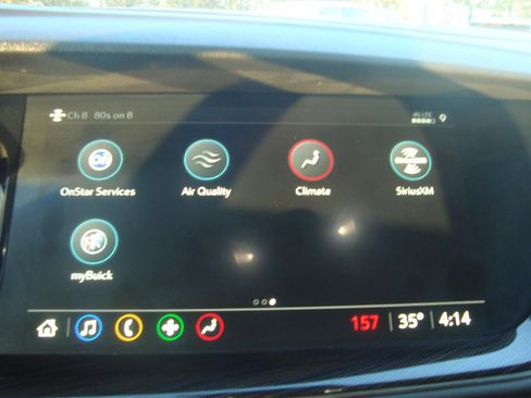 Used 2023 Buick Envision Preferred image 11