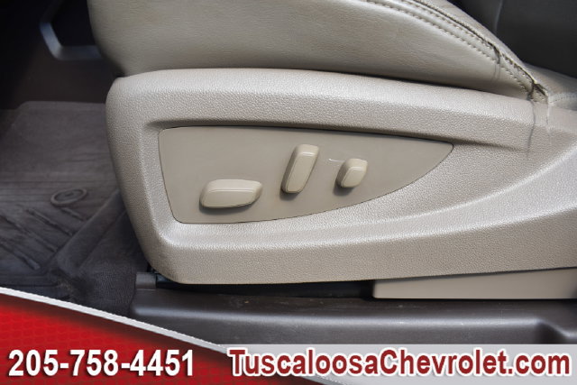 Used 2016 GMC Sierra 1500 Denali w/ Enhanced Driver Alert Package AWD/4WD image 23