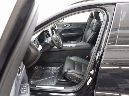 Used 2025 Volvo XC60 T8 Ultra w/ Protection Package Premier image 6