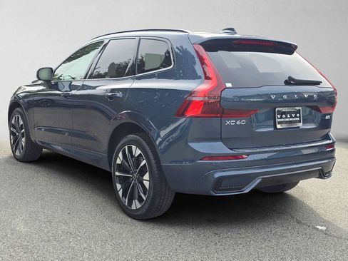 Used 2026 Volvo XC60 B5 Plus w/ Protection Package Premier AWD/4WD image 5
