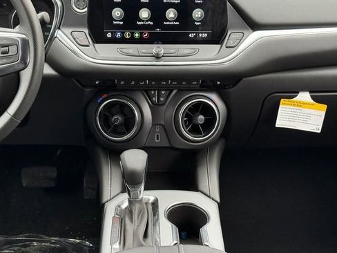 Used 2025 Chevrolet Blazer LT w/ Midnight/Sport Edition image 15