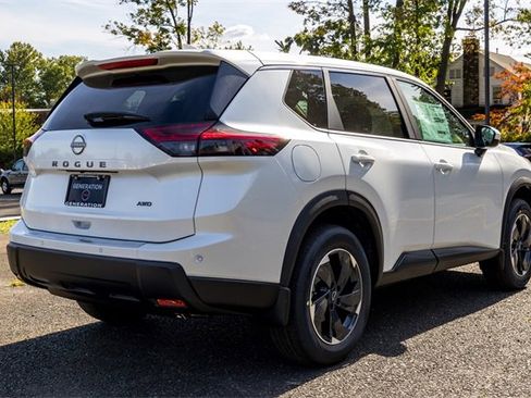 New 2026 Nissan Rogue SV w/ Cold Weather Package image 5