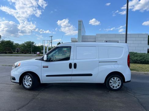 Used 2021 RAM ProMaster City Tradesman SLT FWD image 4