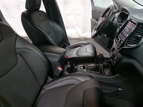 Used 2022 Jeep Cherokee Limited w/ Sun & Sound Group image 10