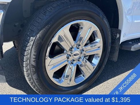Used 2018 Ford F150 Lariat w/ Equipment Group 502A Luxury AWD/4WD image 4