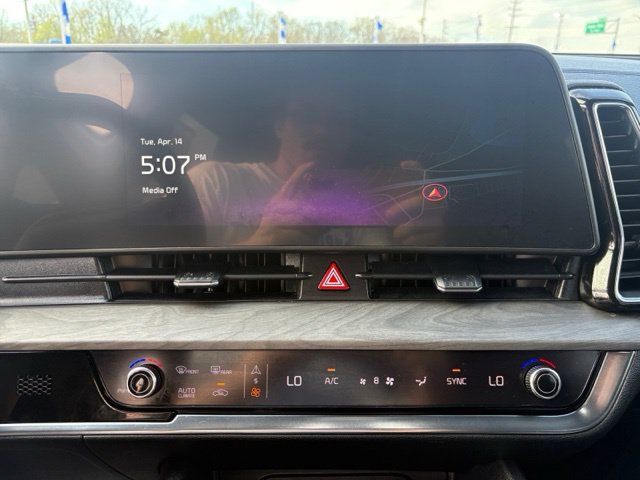 Used 2024 Kia Sportage X-Line w/ X-Line Premium Package AWD/4WD image 24