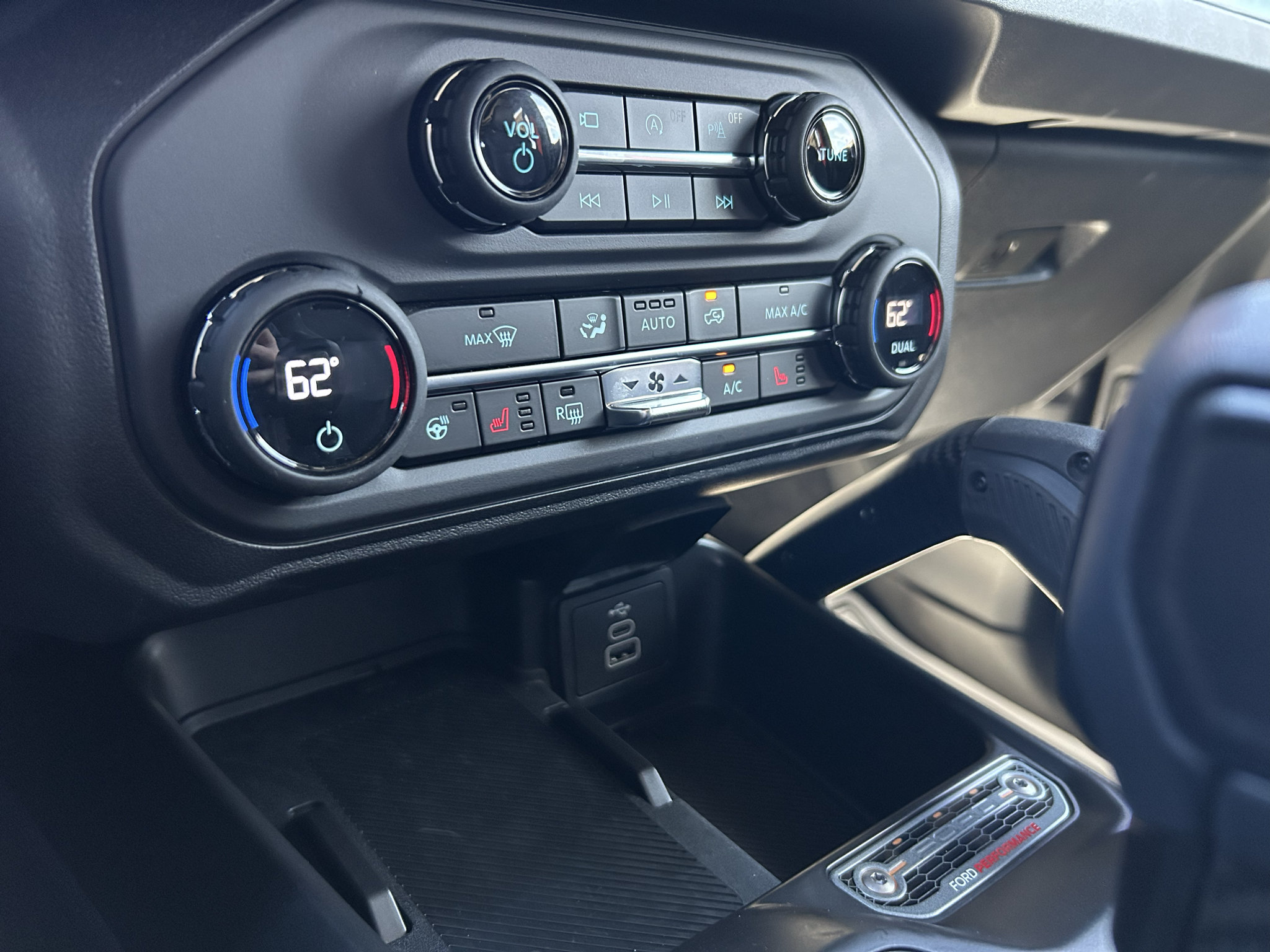 New 2026 Ford Bronco Raptor AWD/4WD image 28
