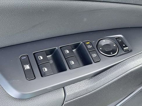 New 2026 Kia Sportage EX FWD image 28