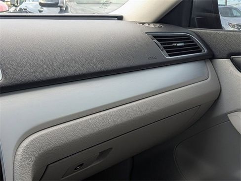 Used 2013 Volkswagen Passat 2.5 SE image 26