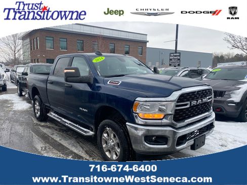 Used 2024 RAM 2500 Big Horn w/ Bed Utility Group image 1