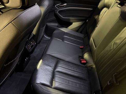 Used 2021 Audi e-tron Premium w/ Black Optic Package image 23