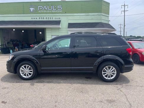Used 2014 Dodge Journey SXT image 1