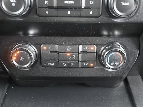 Used 2019 Ford F150 XL w/ Equipment Group 101A Mid RWD image 18