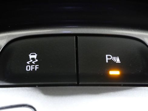 Used 2024 Chevrolet Malibu LT image 21