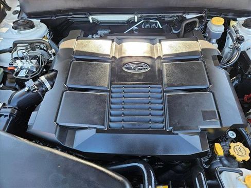 Used 2013 Subaru Outback 3.6R Limited image 18